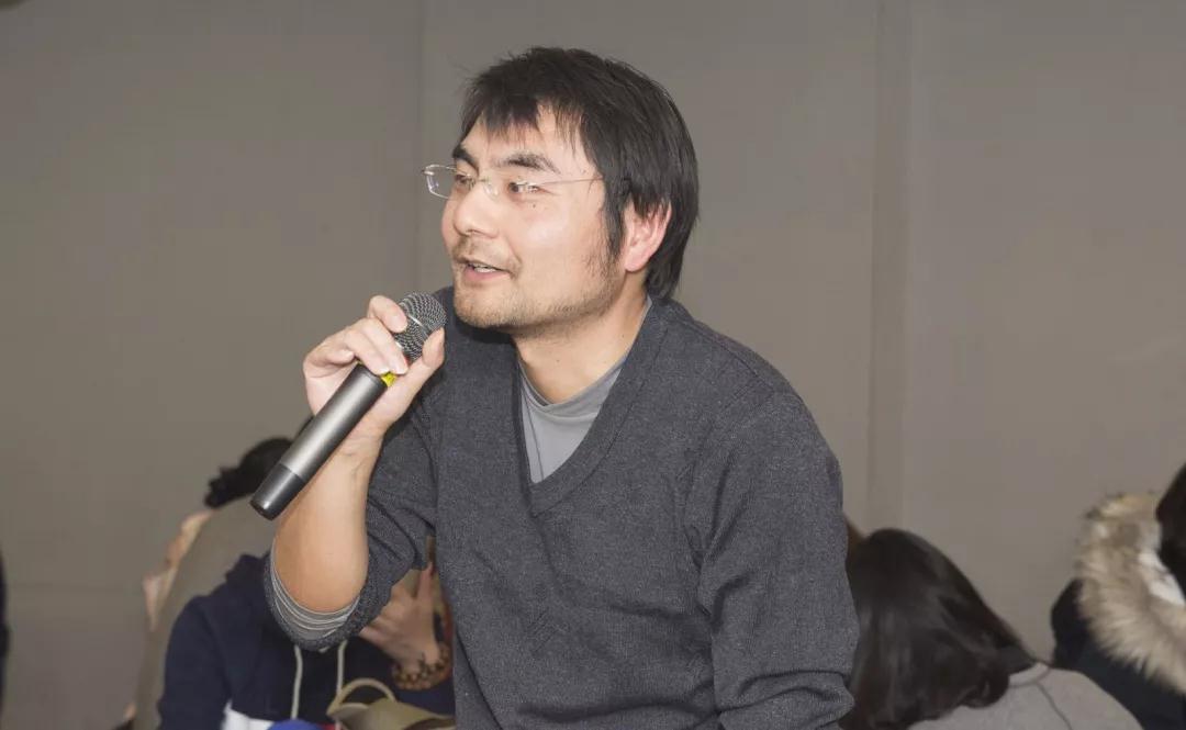 说明: D:\MyBackup\我的文档\Tencent Files\710479717\FileRecv\大世界论坛：百年大世界 追忆陈逸飞——油画名家专场\微信图片_20180111172442.jpg